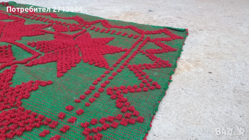 Старинни постелки, кювертюри за легла и дивани, снимка 1