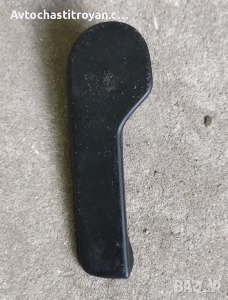 Ръчка отваряне преден Капак VW - 1J1 823 533C , снимка 1