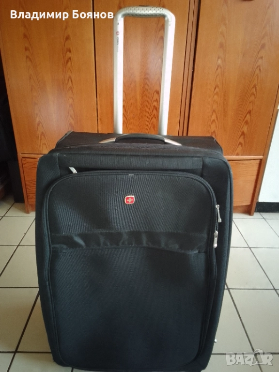 Голям куфар с колелца SWISS GEAR, снимка 1