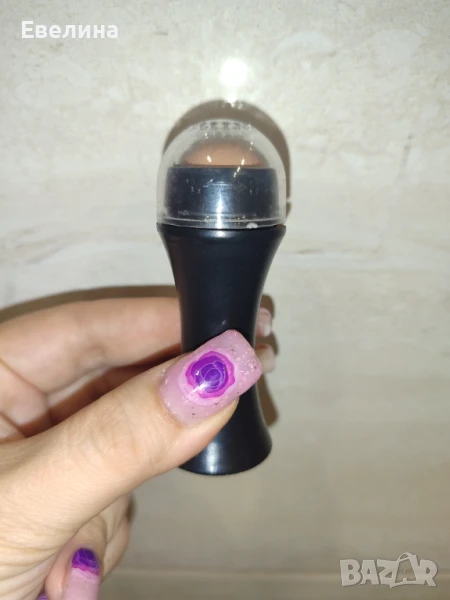 Матиращ ролер за лице от вулканичен камък + резервен камък, снимка 1