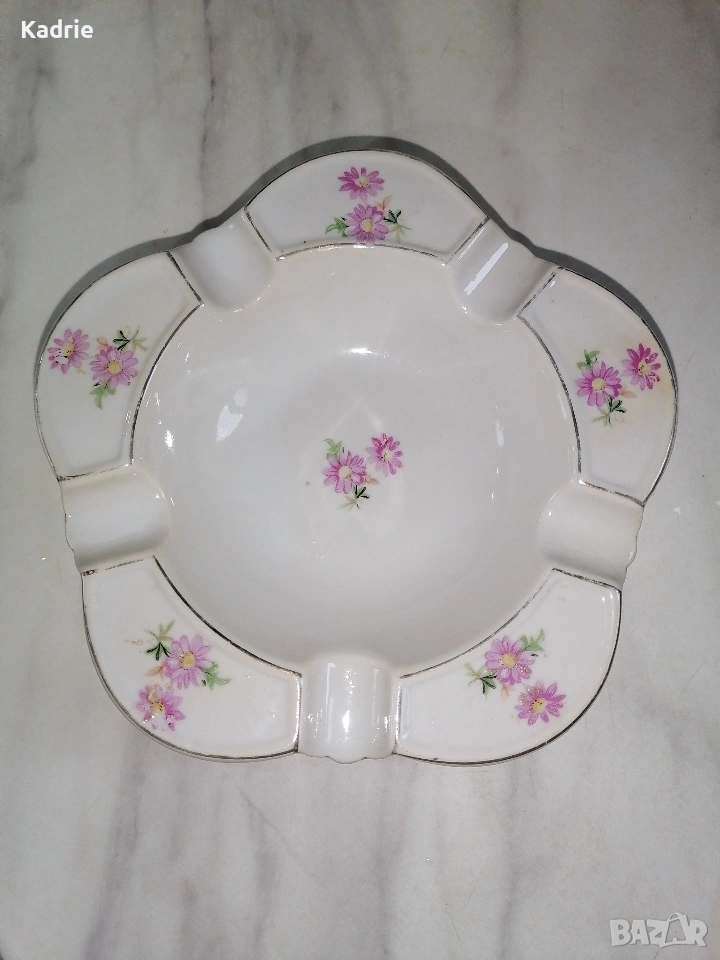 стар порцелан пепелник , снимка 1