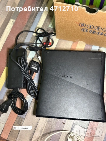 Xbox 360 Slim (Черен, Матов) – ЗА ЧАСТИ или Ремонт + Захранване и Кабели, снимка 2 - Xbox конзоли - 54010251
