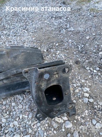 Основа предна броня За Vw голф плюс.2005-2009г, снимка 2 - Части - 42032968