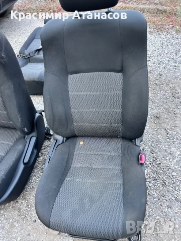 Салон Седалки за Тойота Авенсис T27.2009.2015г. Комби, снимка 3 - Аксесоари и консумативи - 51420618