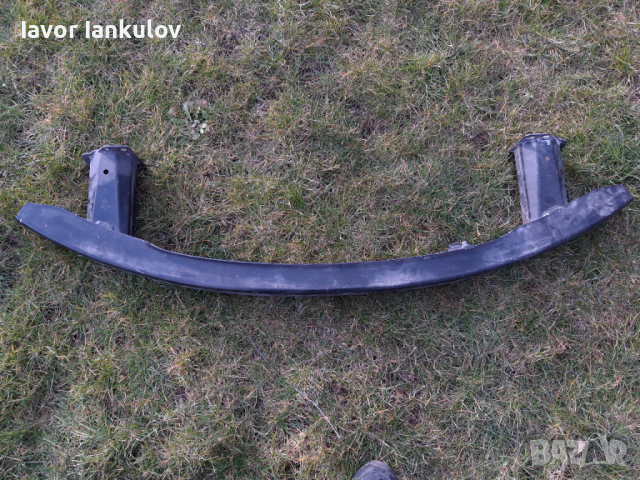 Стоманена краш греда за задната броня на:Фолксваген Голф 5 GTI  R 32, снимка 3 - Автомобили и джипове - 36511499