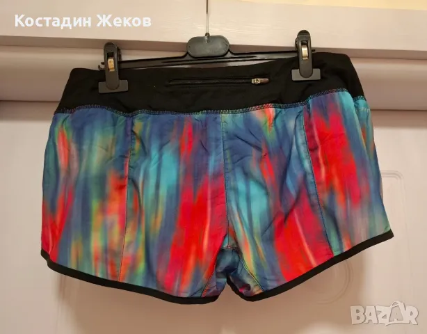 Дамски оригинални къси панталонки.  Nike DRI FIT RUNING , снимка 2 - Къси панталони и бермуди - 50393116