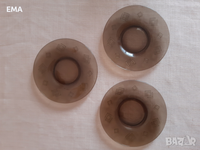 Допълване на Ретро сервизи стъкло: Купички /Дуралекс и Белослав малки чинии, снимка 2 - Чинии - 32469175