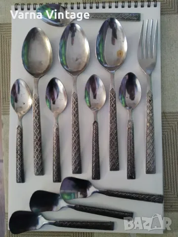 12 прибори за хранене лъжици вилица. Япония. марк.