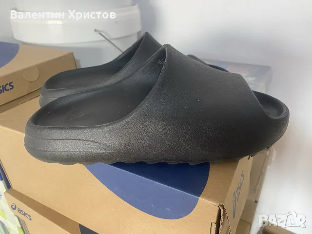 adidas yeezy slides black, снимка 5 - Джапанки - 56354014
