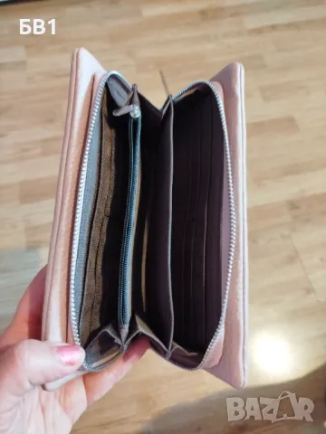 Дамско портмоне НОВО, снимка 3 - Портфейли, портмонета - 50435426