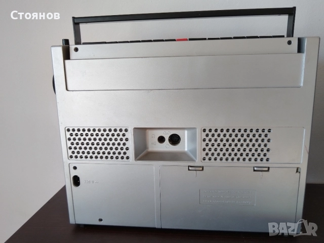Радио тразистори ITT Schaub-Lorenz,SONY,VEF 221, РУСЪ М-310 , снимка 8 - Радиокасетофони, транзистори - 42019316