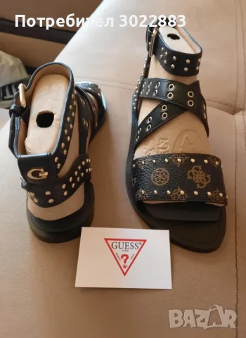 Оригинални сандали Guess., снимка 1