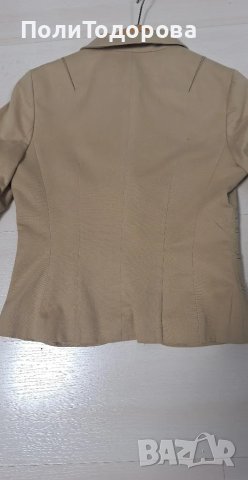 Дамско сако Capasca, снимка 4 - Сака - 49700563