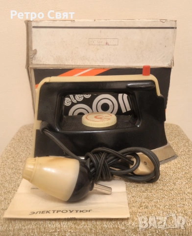 Ретро ютия , снимка 3 - Антикварни и старинни предмети - 54063653