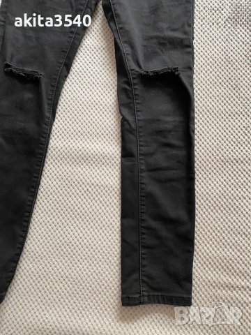 Черни дънки със скъсани колене, снимка 4 - Дънки - 38655659