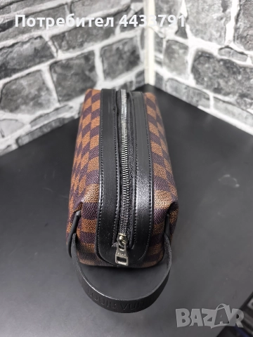 Louis Vuitton чанта тип несесер , снимка 7 - Чанти - 52830811