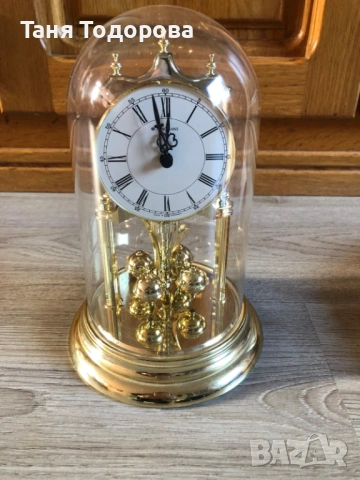 Настолен часовник Jughans, снимка 2 - Стенни часовници - 54068211