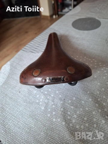 седалка brooks colt, снимка 4 - Части за велосипеди - 54014159