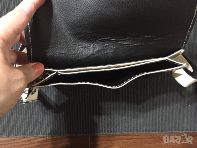 Малка чантичка Louis Vuitton, снимка 3 - Чанти - 42400023