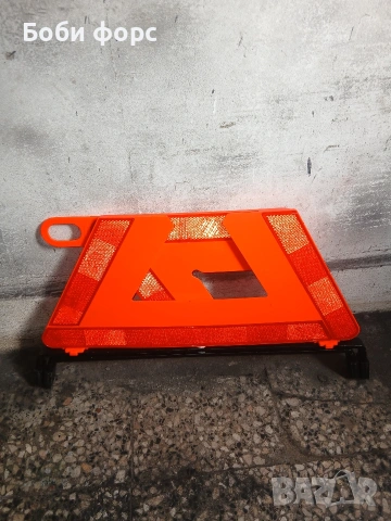 Оем триъгълник w203 седан нов оргинал, снимка 8 - Аксесоари и консумативи - 54039600