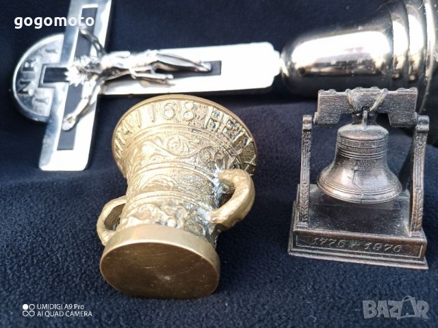 Стара, старинна бронзова чаша, хаванче Арт,Antique 18th Century Bronze Mortar and Pestle , снимка 1 - Други ценни предмети - 37691858