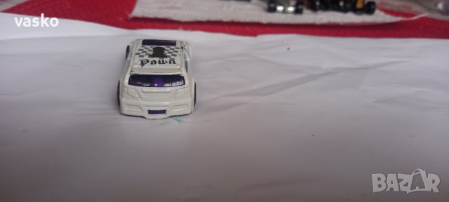HOTWHEELS 2002-интересен, снимка 4 - Колекции - 39463450