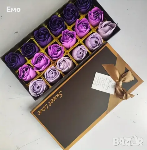 Кутия с 18 ароматни рози - Перфектният подарък с изкуствени цветя, снимка 2 - Подаръци за жени - 48700432