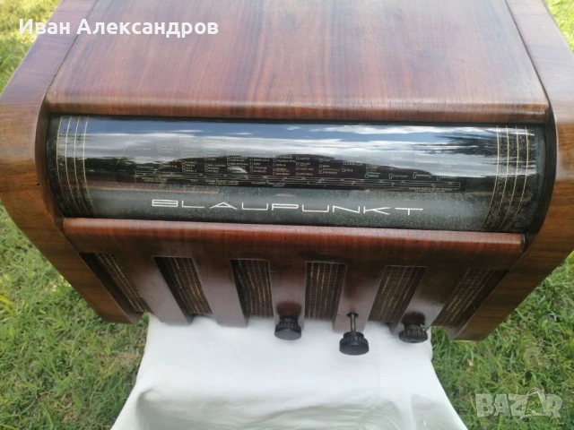 Старо немско радио Blaupunkt, снимка 2 - Антикварни и старинни предмети - 50994743