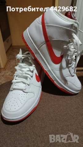 Nike Dunk High Retro, снимка 2 - Кецове - 54173797