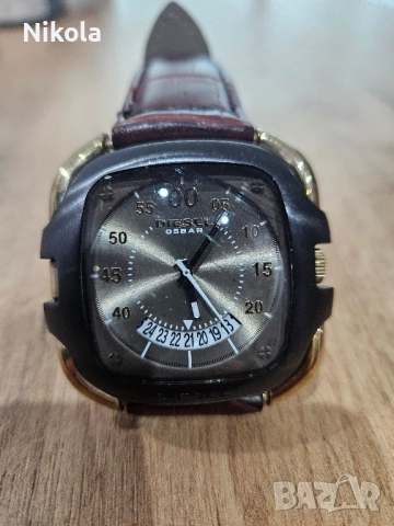 Часовник Diesel , снимка 3 - Дамски - 50229336