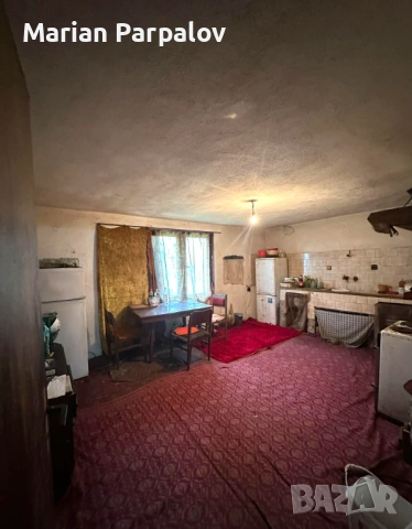 Двуетажна къща с голям двор в с. Езеро – отлична инвестиция с потенциал! 🏡, снимка 9 - Къщи - 54108725