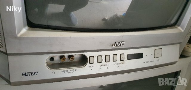 Телевизор JVC с дистанционно , снимка 3 - Телевизори - 40709073