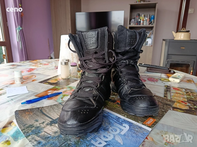 Кубинки Adidas , снимка 2 - Мъжки боти - 53083182