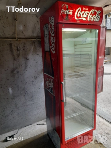 Професионална хладилна витрина Liebherr UKSD3702, 366 литра с вентилатор, снимка 2 - Витрини - 52076334