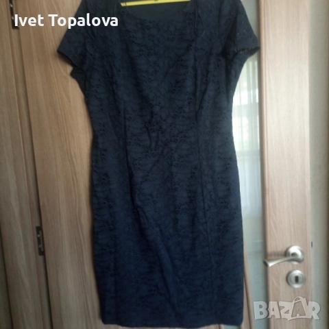 Дамска тъмносиня рокля 
