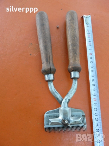  Стара ножица за подстригване на животни 