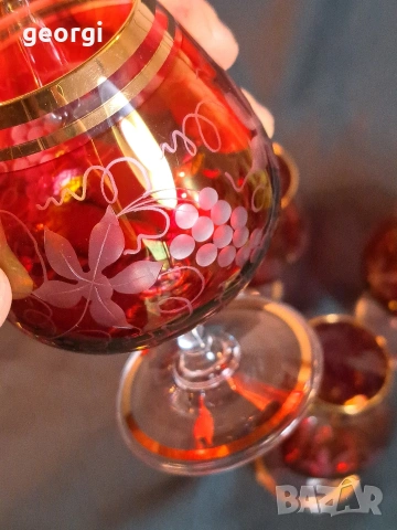 кристални чаши за вино Bohemia рубинен кристал с позлата 35/1, снимка 8 - Чаши - 54176679