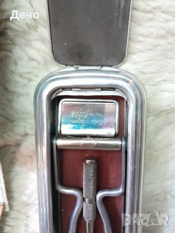 Стара Английска самобръсначка ЗА МНОГОКРАТНА УПОТРЕБА  ,пълен комплект. Идеална за колекция или деко, снимка 2 - Други ценни предмети - 37422650