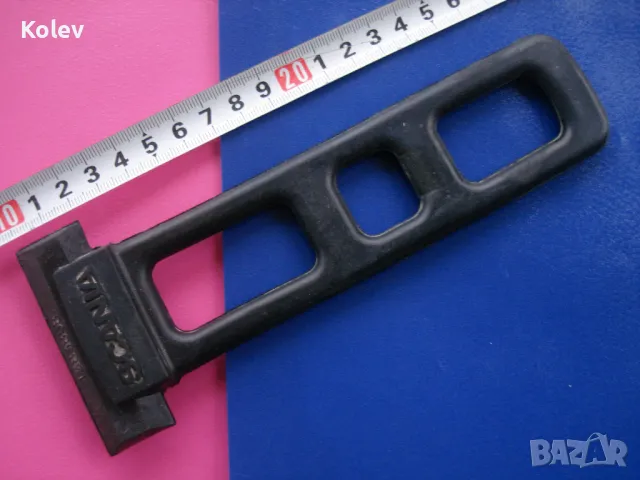 Оригинална скоба за калник Scania 1383858