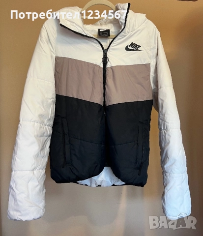 Ново оригинално яке NIKE