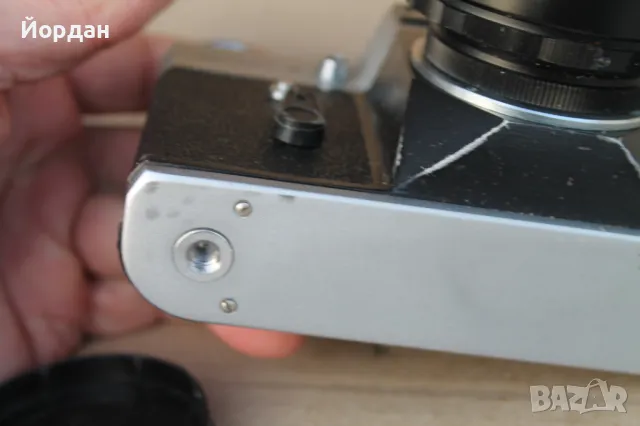 СССР фотоапарат ''Зенит-Е'' обектив ''Хелиос 44-2'', снимка 11 - Фотоапарати - 48157752