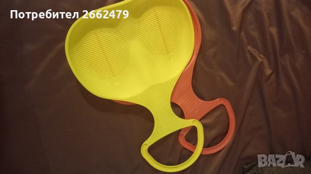 Продавам пластмасови  шейни., снимка 2 - Зимни спортове - 42815840