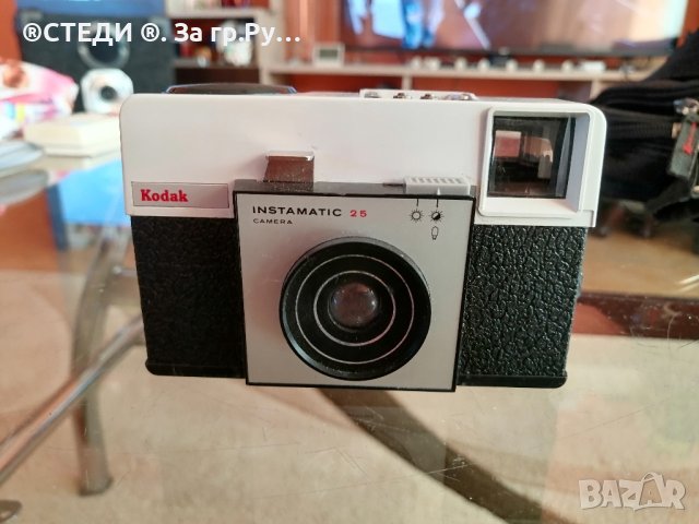 Ретро фотоапарат Kodak Instamatic 25, снимка 2 - Фотоапарати - 42863351