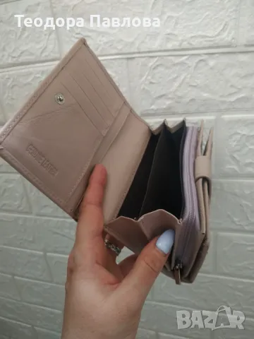 Дамско портмоне , снимка 3 - Портфейли, портмонета - 50164554