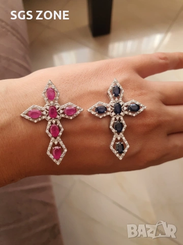 Стилен и масивен сребърен кръст с рубин от Таиланд