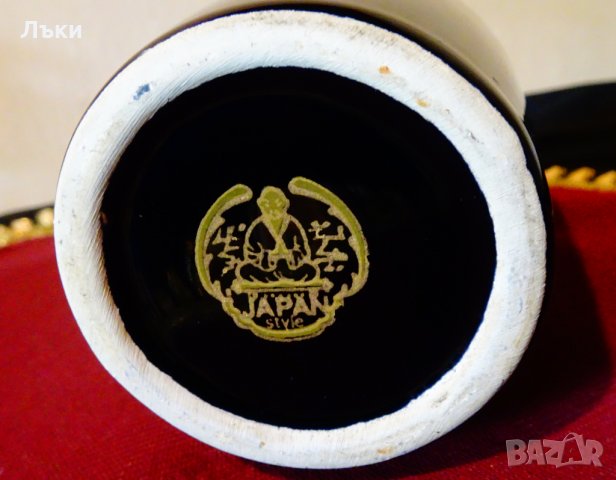 Ваза японски порцелан,злато,кобалт 22 см. , снимка 3 - Вази - 30248363