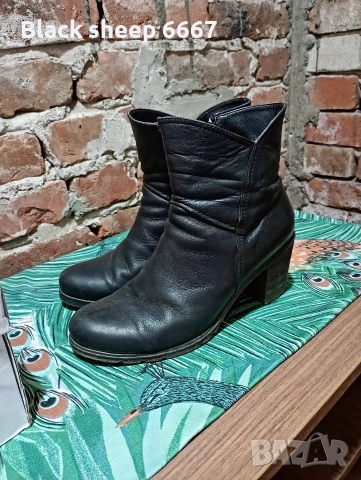 Нови боти, снимка 8 - Дамски боти - 52971009