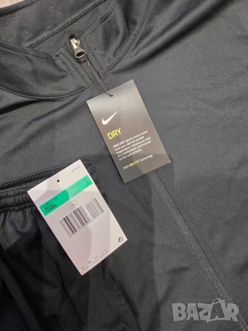 NIKE - спортен екип размер  ХХЛ , снимка 5 - Спортни дрехи, екипи - 56410556