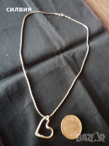 дамски сребърен синджир , снимка 1 - Колиета, медальони, синджири - 35606997