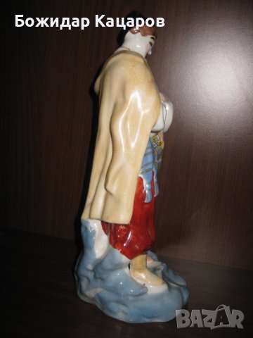 Стара  порцеланова фигура- СССР. Цена 75 лева. Пращам по Еконт., снимка 4 - Антикварни и старинни предмети - 40546795